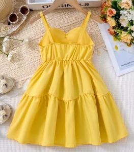 Żółta Sukienka dla Dziewczynki Inspirowana Bellą Kostium Księżniczki z Różą